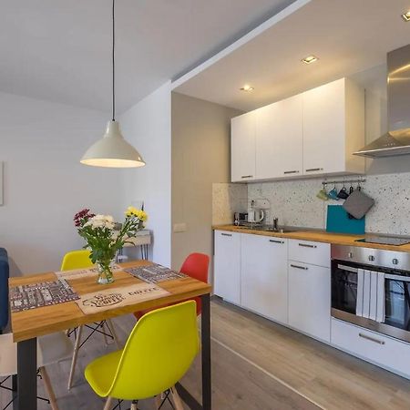 Quiet & Airy Modern Apt. Top Centre Free Parking Sófia Exterior foto