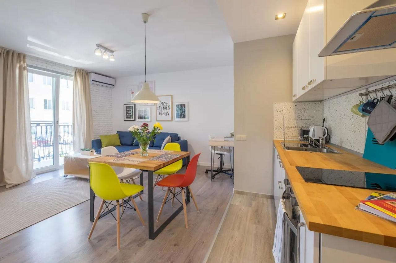 Quiet & Airy Modern Apt. Top Centre Free Parking Sófia Exterior foto